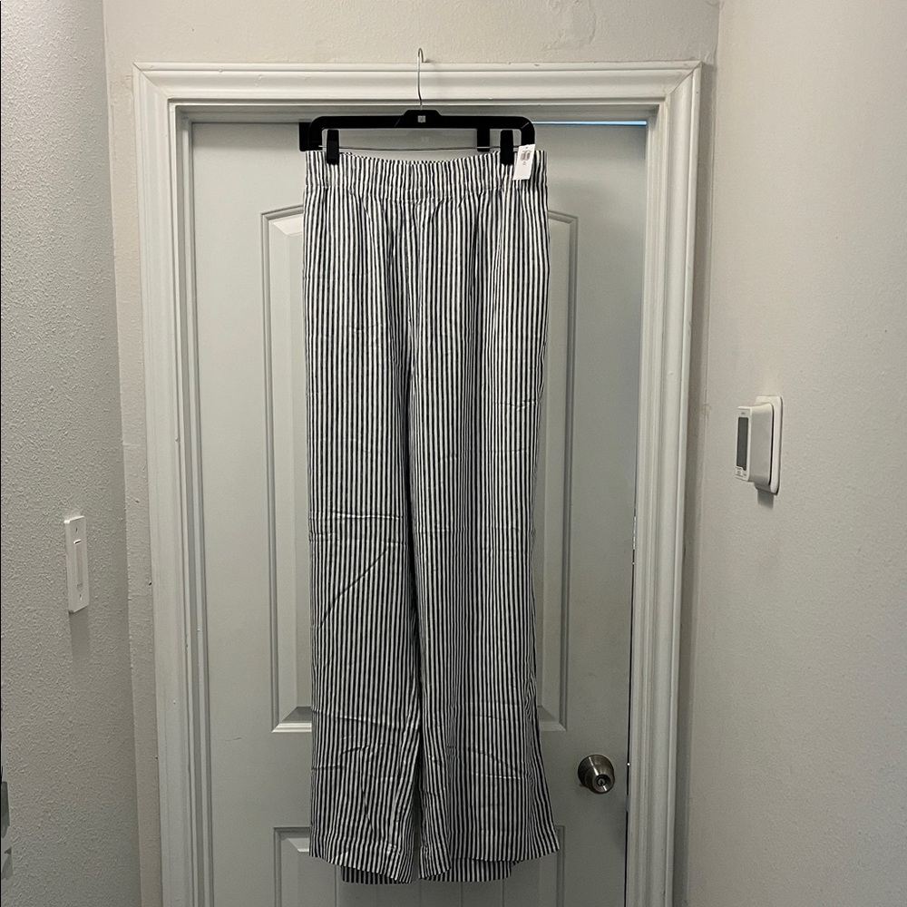 Old Navy Black and White Striped Wide Leg Pants XXL Tall